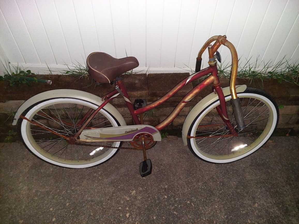 Huffy Cranbrook Cruiser, Parts Or Repair, Wheels Are Great Condition 26" $30