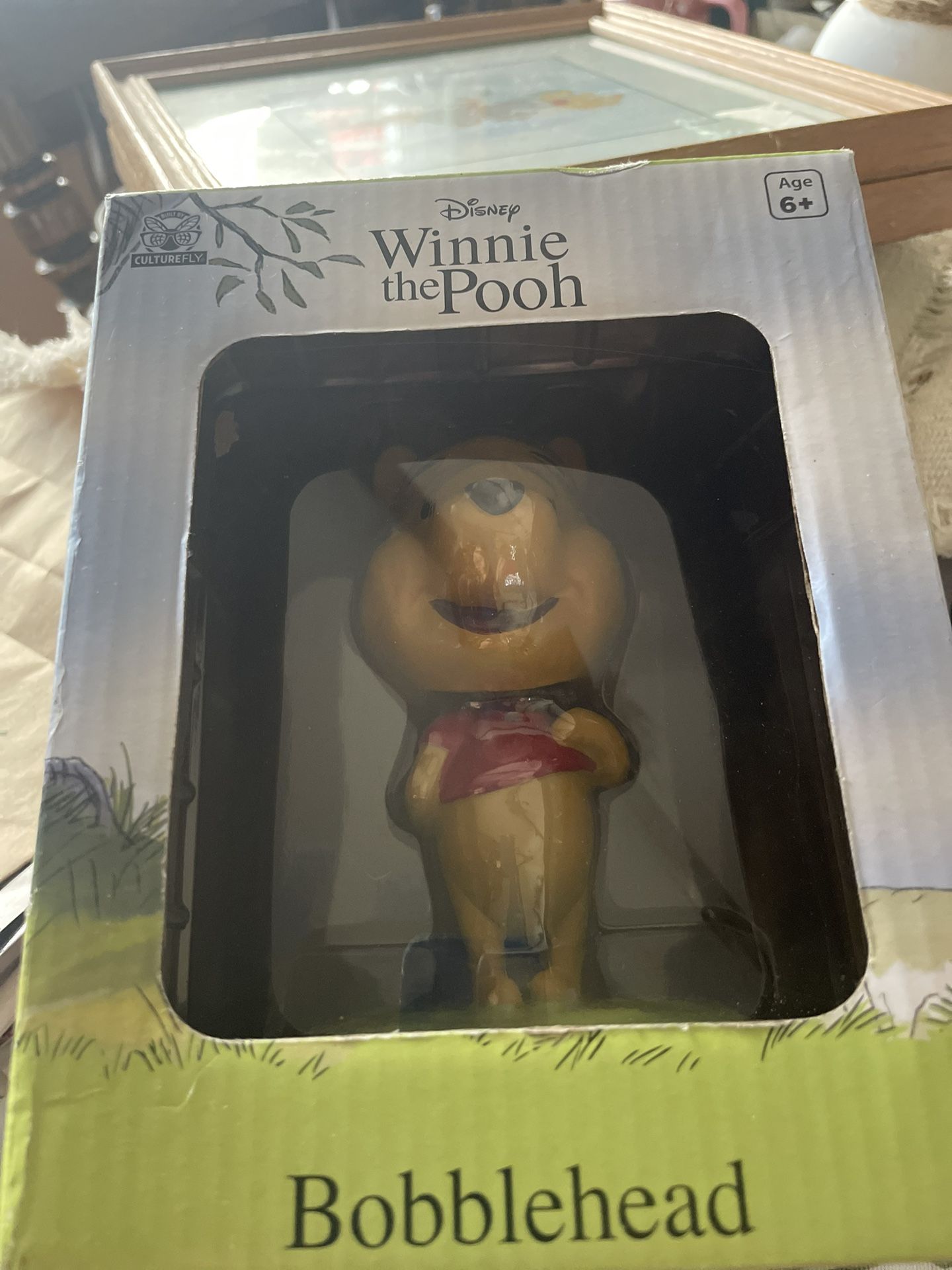 New Disney Winnie The Pooh Bobblehead