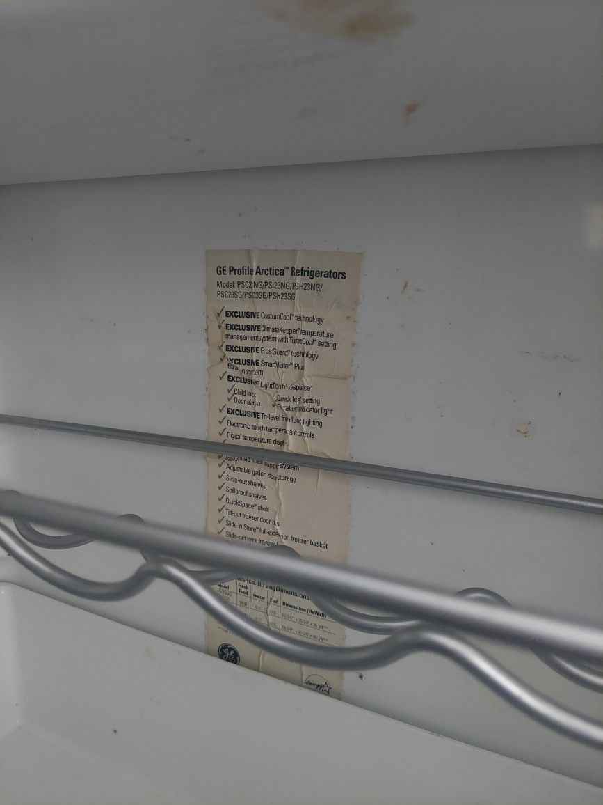 GE Refrigerator