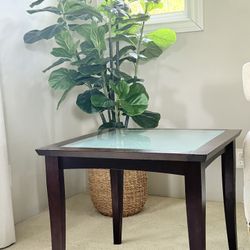 Side/Accent Table 