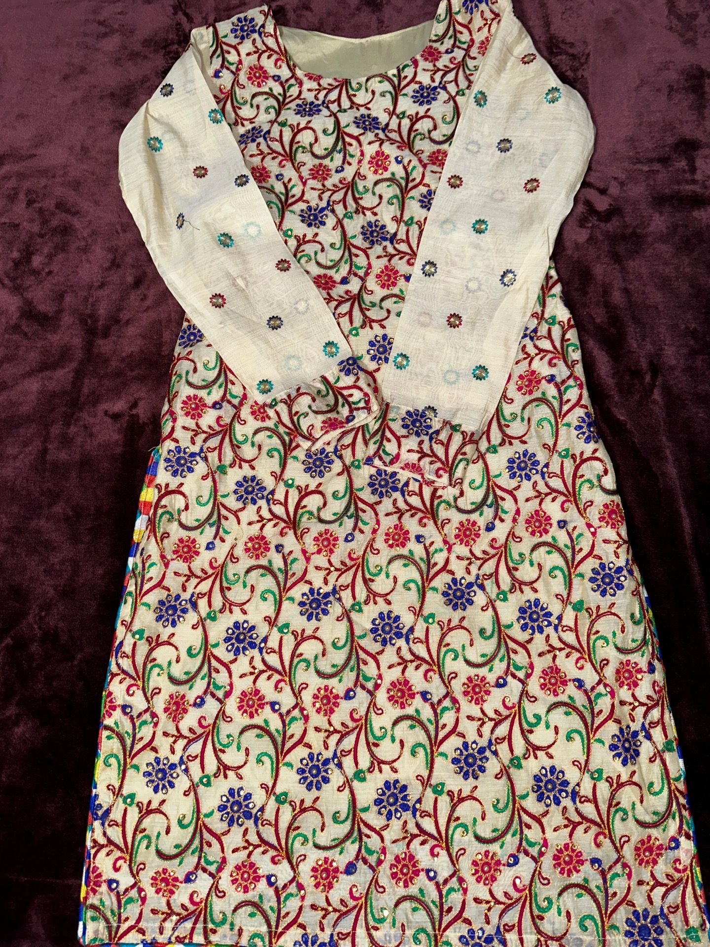 Pakistani dresss
