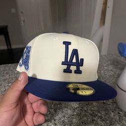 LA Cap 73/8
