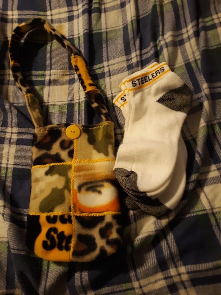 Steelers Purse and Steelers Socks 