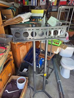 Big screen mobile stand on wheels