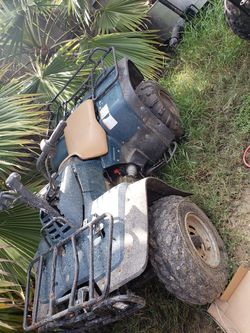 Kawasaki 4 wheeler ( Needs Work/ Doesnt Start )