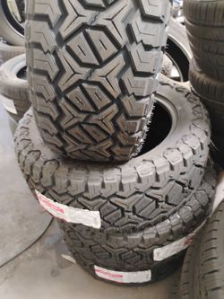 New set of tires 275 55 20 grip max rt