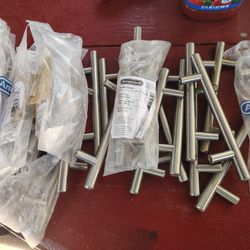 Kitchen Cabinet Pulls And Knobs