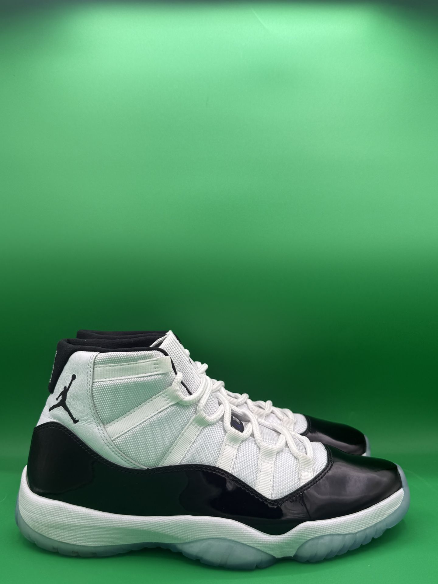 Air Jordan 11 “Concord” Size 11 OG Box