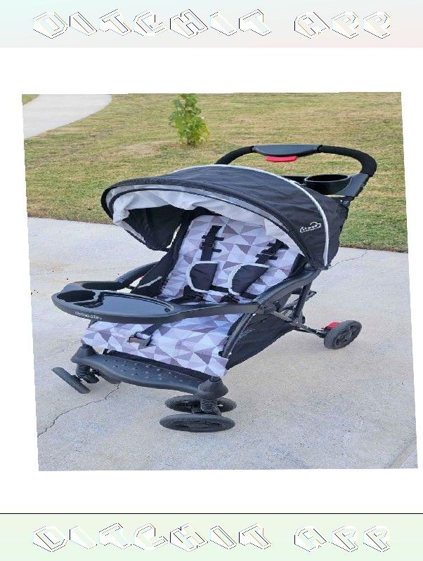 Kids' Stroller Secure and Chic for Today's Families majority tree