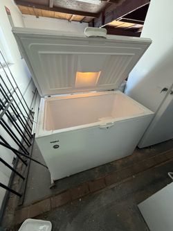 Whirlpool Deep Freezer / Chest Freezer – $350