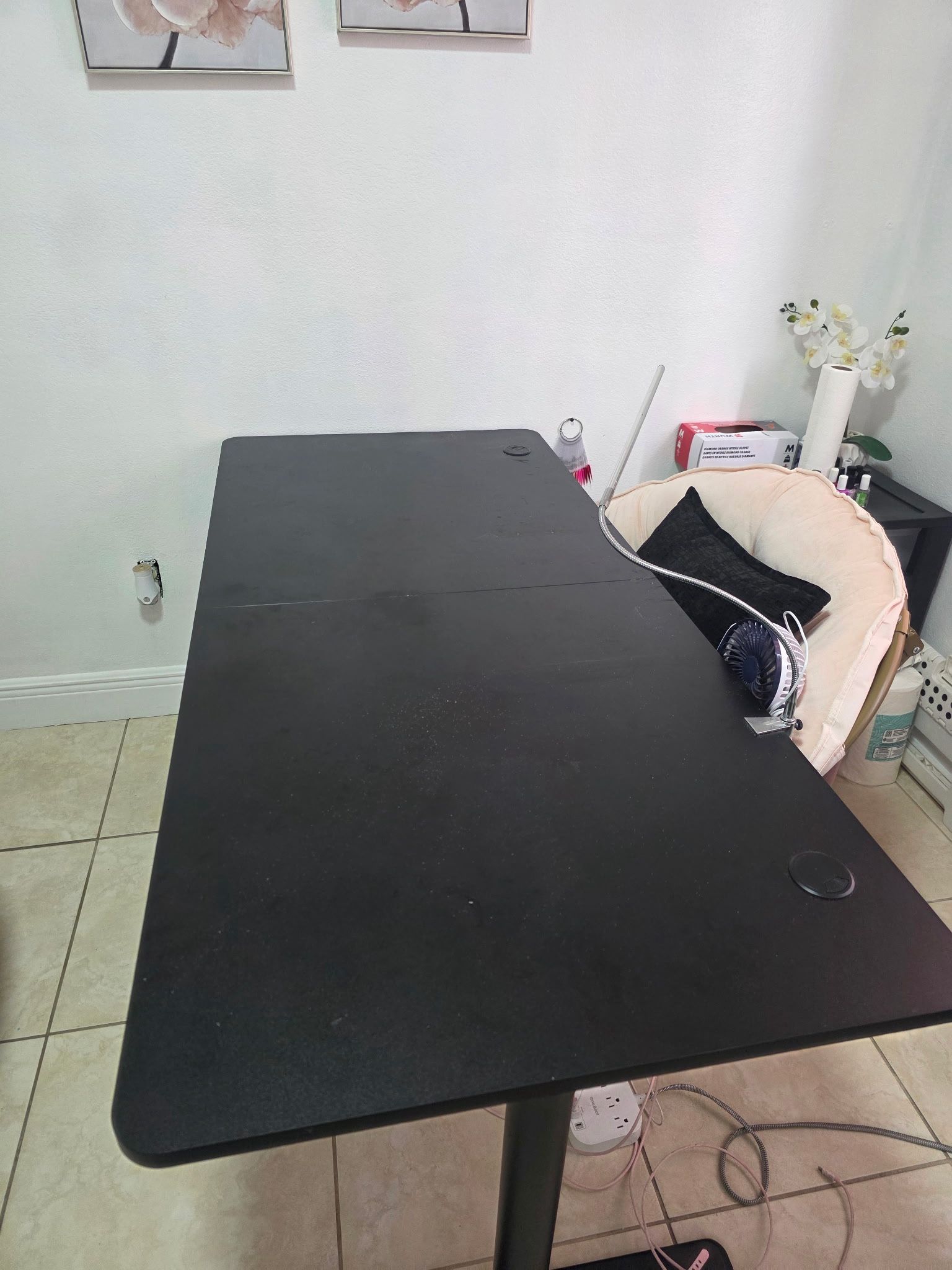 Black Table