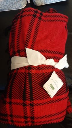 New jasper plaid throw