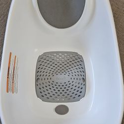 Boon Soak 3 Stage Baby Bathtub 
