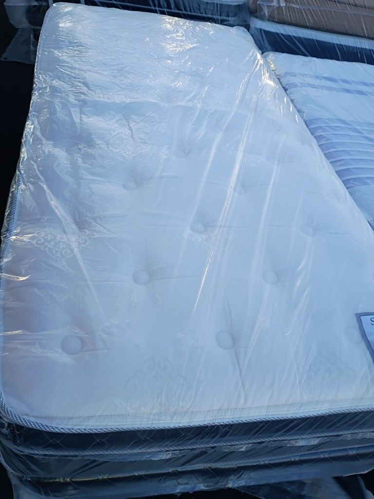 Brand New Twin Size Pillowtop Mattress Included Box Spring Free Delivery