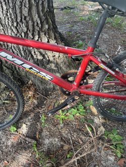 MCS Holeshot Exp Bike