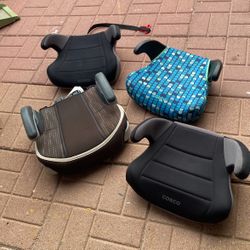 Asiento  $5.00 Cada Uno  Disponible 5 