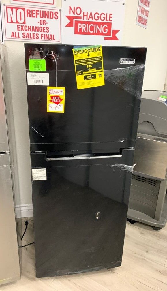 MAGIC CHEF HMDRB TOP FREEZER REFRIGERATOR 6