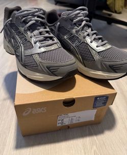 ASICS 1130 ( Clay Grey/Pure Silver)