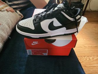 Pandas Dunks Size #5