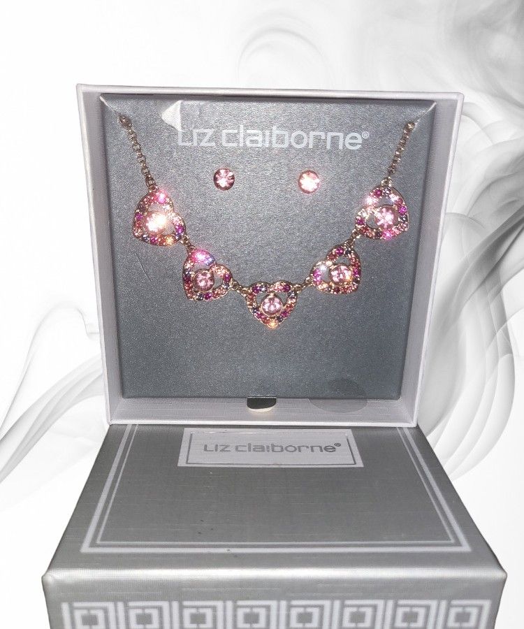 Liz Claiborne Necklace Set