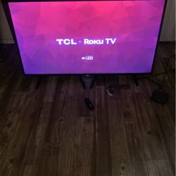TCL + Roku Smart TV 