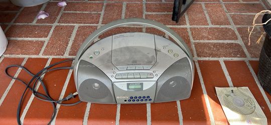 Sony CFD-S200 CD Radio Cassette-Corder Boombox