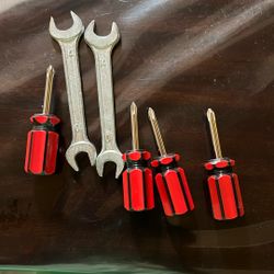 Tools mini screwdriver and wrench
