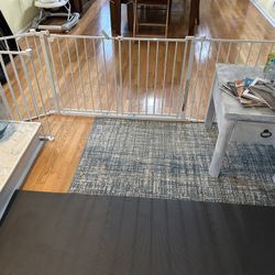 Baby/Pet gate