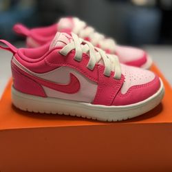 Air Jordan 1 Low Great Condition 11c Girls 