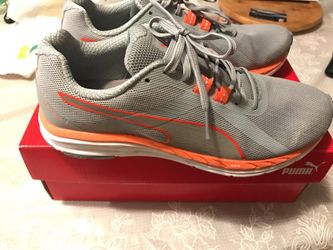 Women's shoes