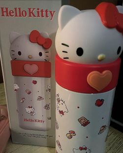 Hello Kitty Cups