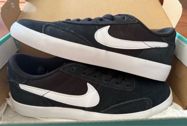 NIKE SB *Brand New*