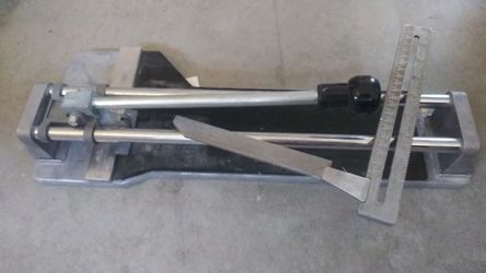 Mestro 13" Tile Cutter