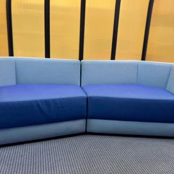 Modular seating sofa / loveseat 