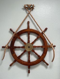 Decorative steering wheel