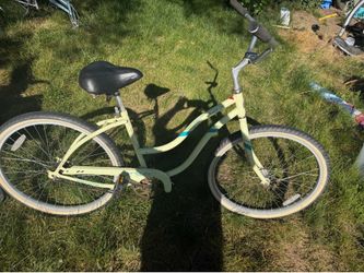 BEACH CRUISER SINGLE SPEED FUJI BICYCLE adult bike beach cruiser 26” wheels