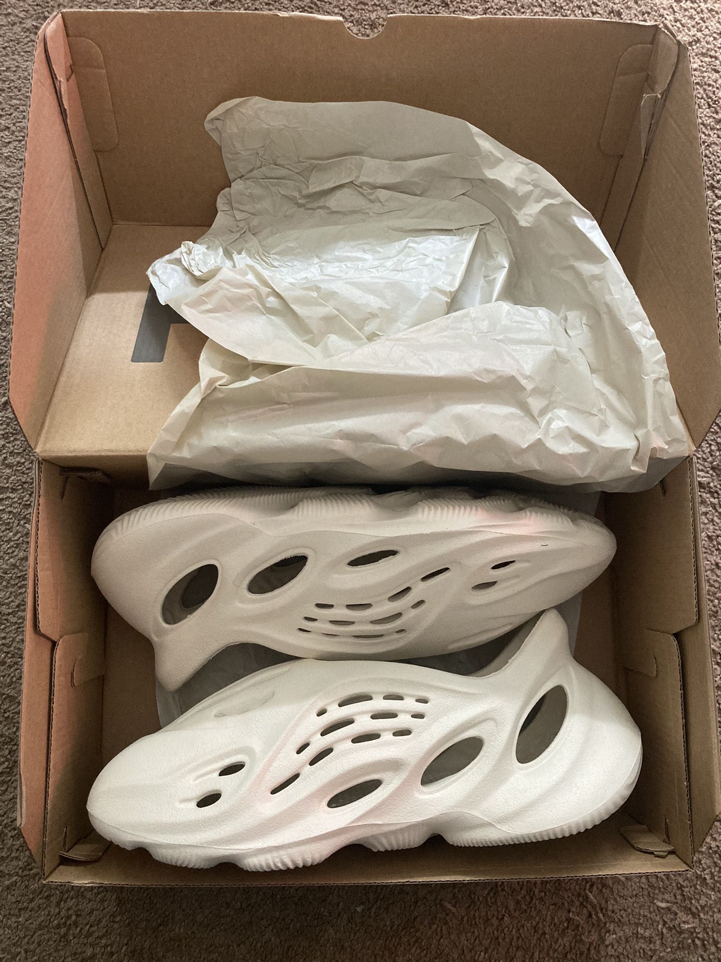 Yeezy foam runners