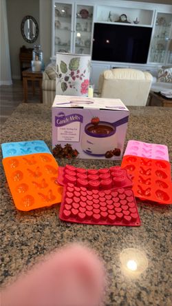 Wilton Candy Melts and molds