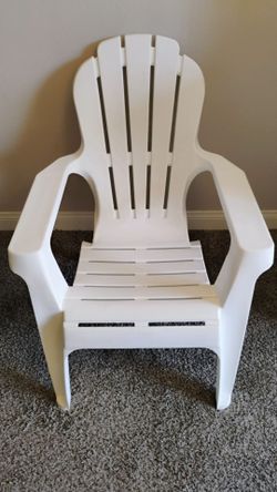 Set of 2 White Plastic Outdoor Adirondack Style Patio Chairs - Used