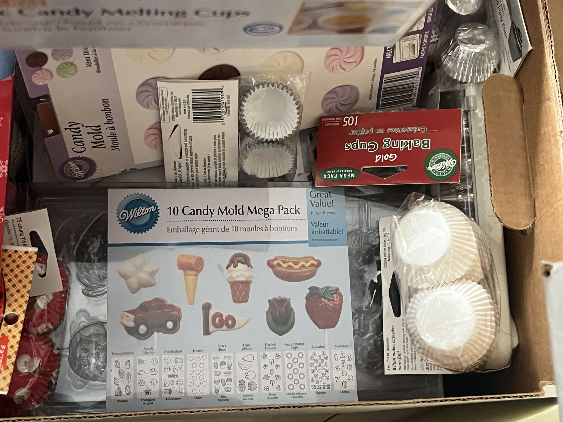 Wilton Cake And Candy Making Lot