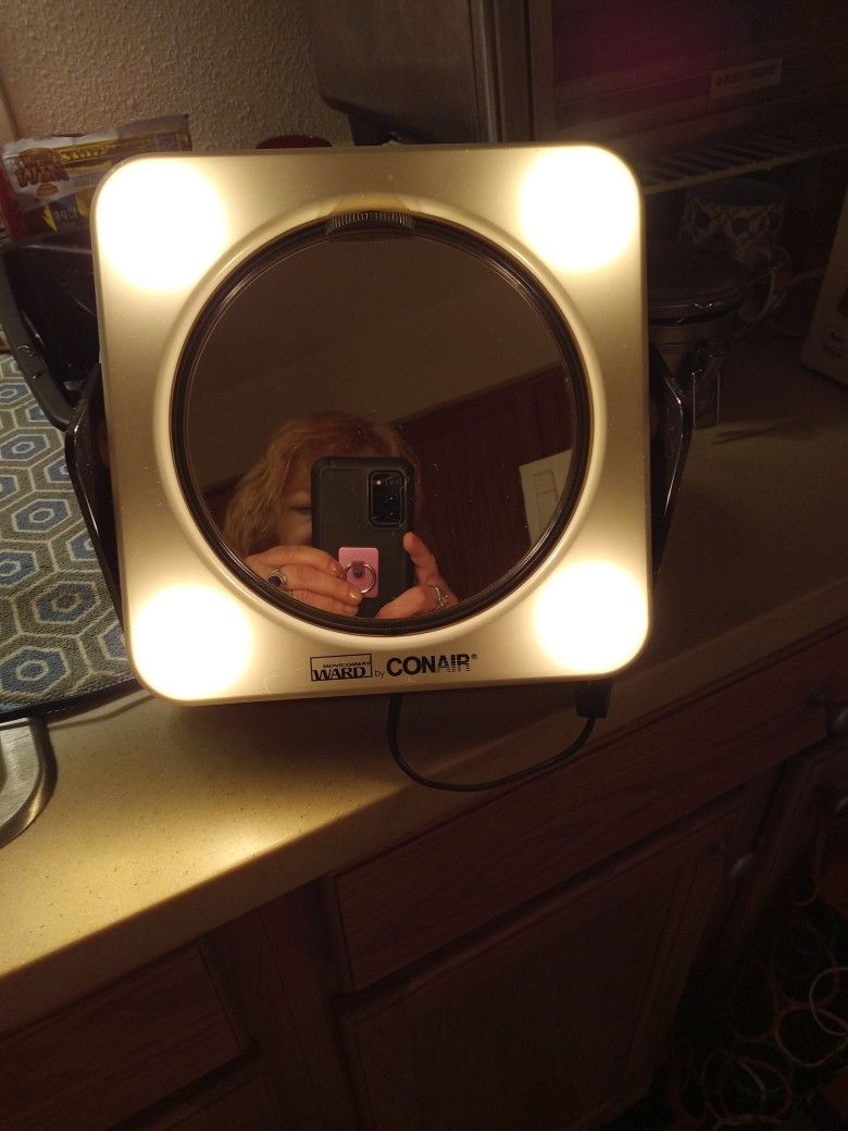 Vintage 1980 Conair Makeup Mirror
