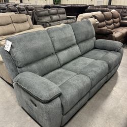 NEW! RECLINING SOFA & RECLINING LOVESEAT, WE FINANCE 