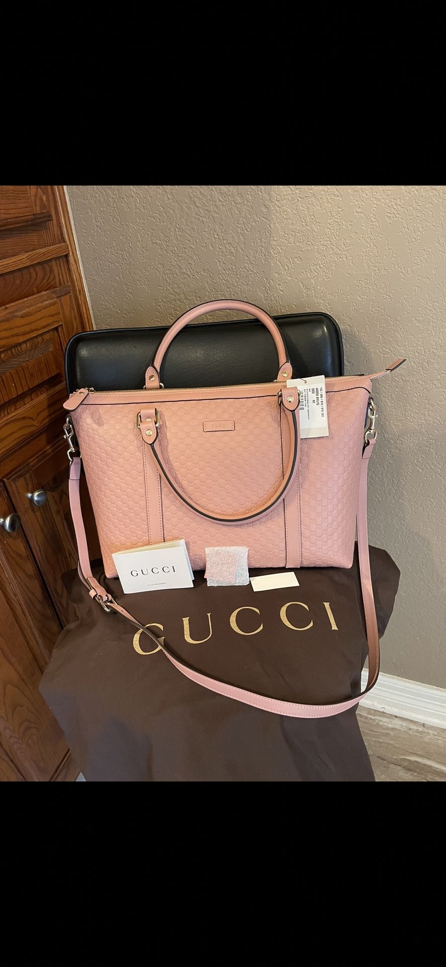 Authentic Gucci Purse New