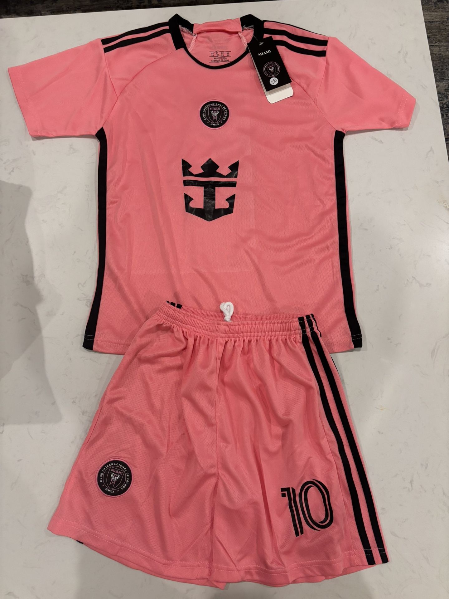 New Youth Messi Intermiami Soccer Jersey with Shorts Size 26