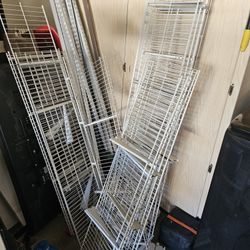 Free Shelves 