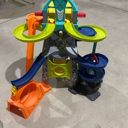 Little People Launch and Loop Raceway Light-up Vehicle Playset by