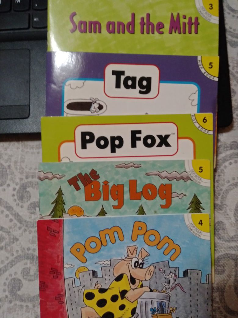 5 Hooked on Phonics Early Reader Books