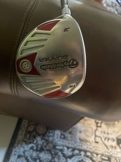 Left hand golf fairway woods