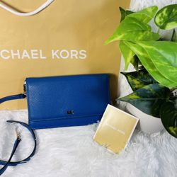 Michael Kors Flat Wallet Crossbody Bag