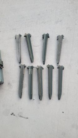 Metal Stakes